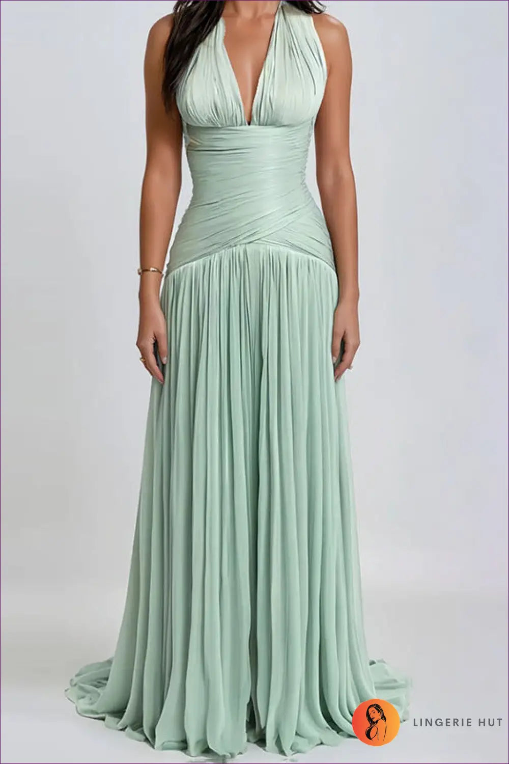 Halter Maxi Gown with Ruched Waist Detail - Evening Glamour - s / Green - Bodycon Dress - Dresses • just in • Polyester