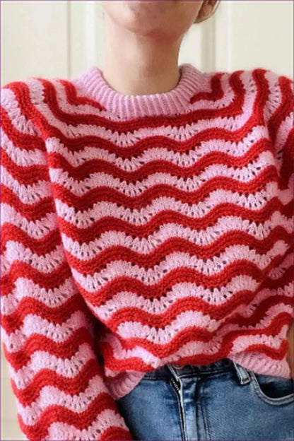 Jumper with Wave Stripes - Artistic Expression for All Season, Casual, Everyday, just In, Modest