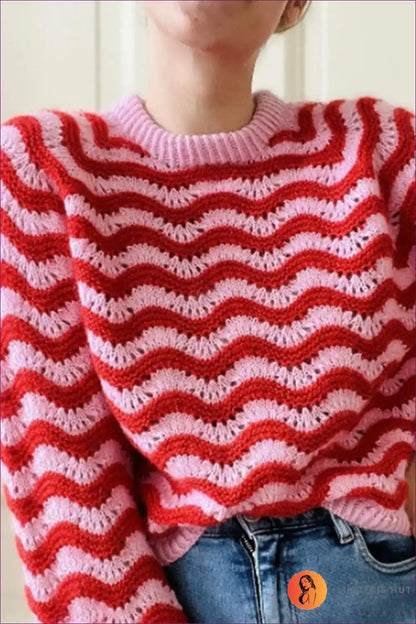 Jumper with Wave Stripes - Artistic Expression for All Season, Casual, Everyday, just In, Modest