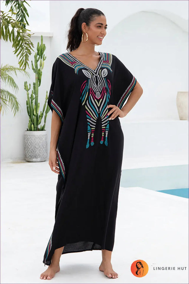 Embroidered Heart Motif Cover Up - Poolside Luxury