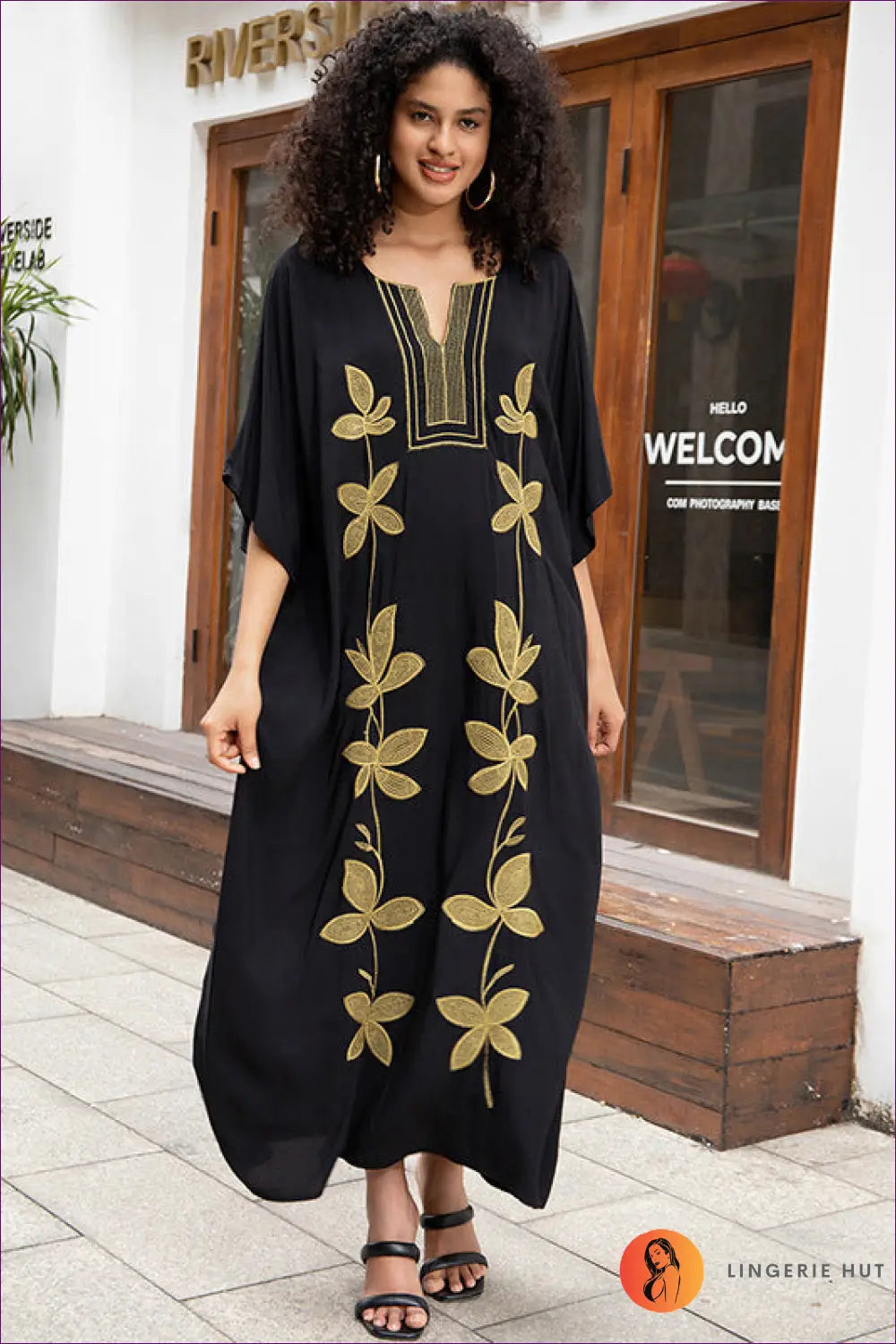 Kaftan Maxi Dress with Gold Embroidery - Understated Glamour - one Size / Black - Dresses - Boho • Cover Up • Floral