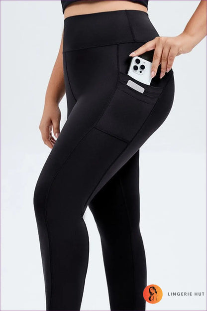 High-waisted Leggings with Side Pockets - Everyday Confidence - Lingerie Hut - Activewear • All Season • Casual • Cutout