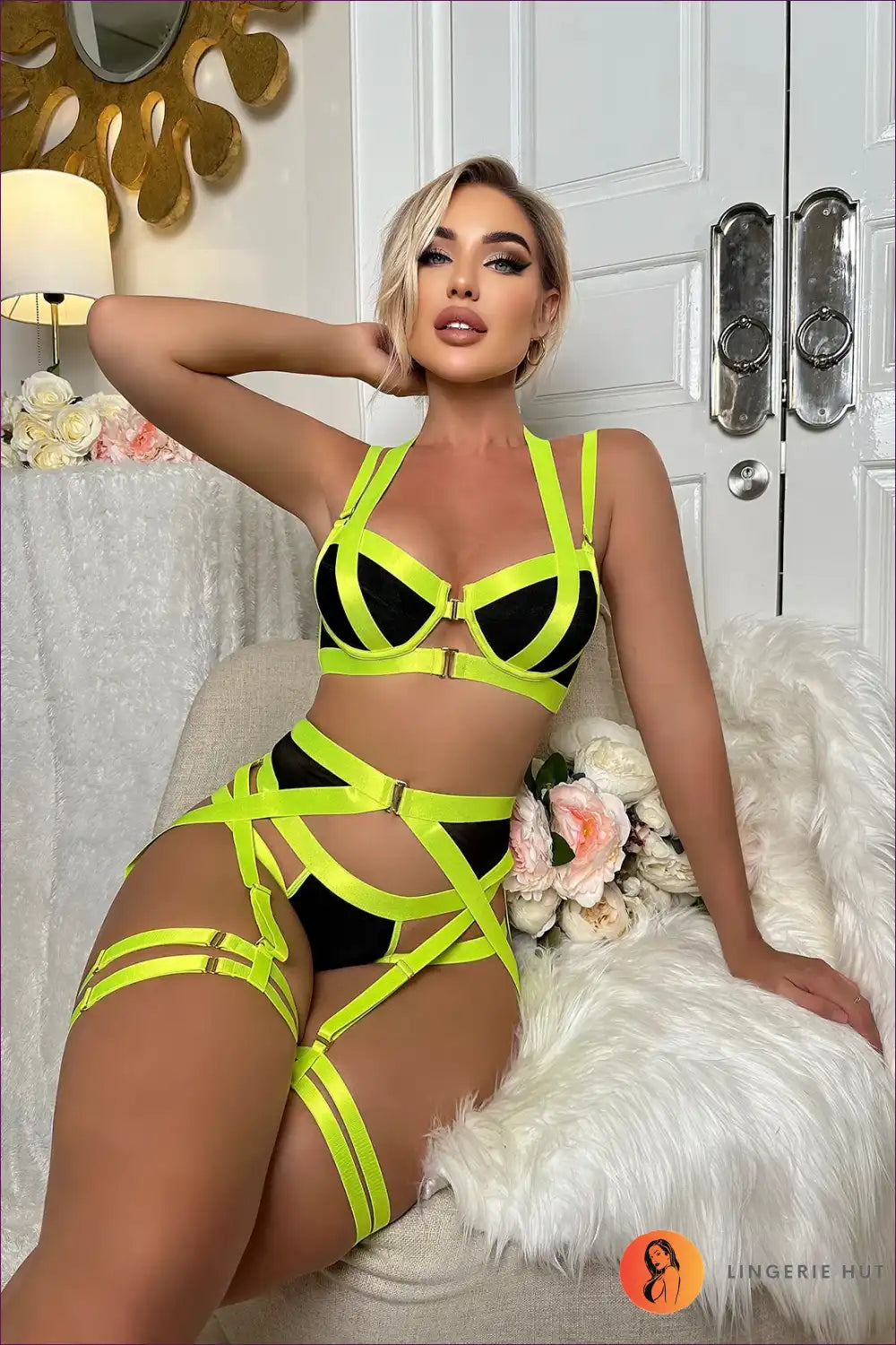 Lingerie Set with Bondage Straps and Glossy Bra - Bold Statement Energy for Boudoir, Set, Clubwear, Cutout,