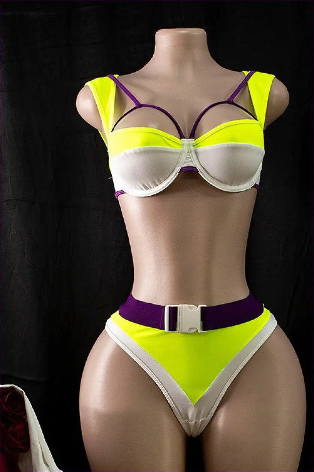 Lingerie Set with Contrast Belt - Sporty Statement Energy for All Season, Boudoir, Bra Set, Clubwear, Cutout