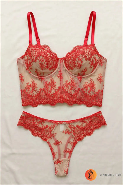 Lingerie Set with Embroidered Boning - Romantic Detail - s / Red - Boudoir • Bra • Corset • Floral • just in - Hut