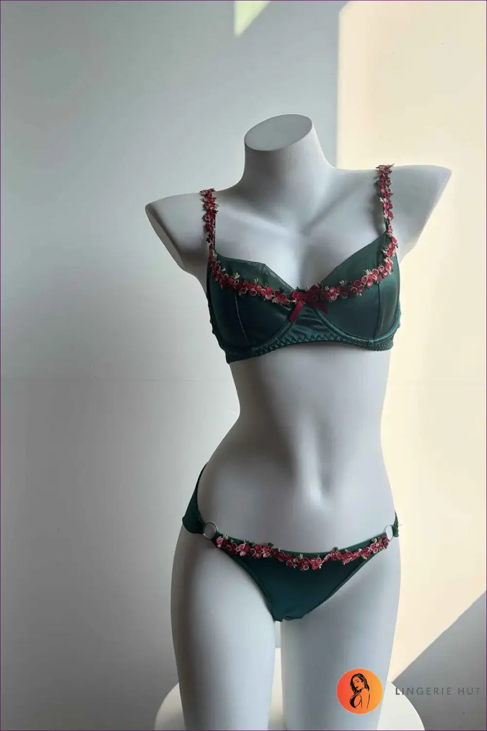 Lingerie Set with Floral Appliqué Trim - Playful Bedroom Romance - Peacock Green / s - Bra - Hut - Boudoir • Date Night