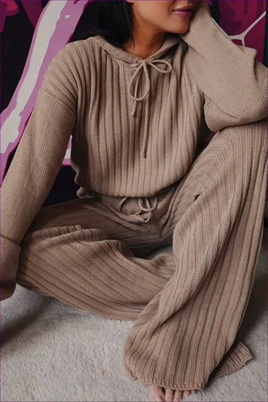 Long Sleeve Pyjama Set with Hood - Off-duty Comfort - Loungewear - Lingerie Hut - All Season • Casual • Cotton