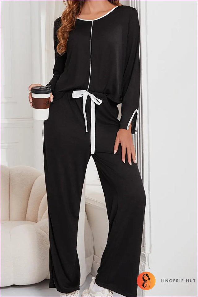 Loungewear Set with Contrast Trim - Effortless Polish
