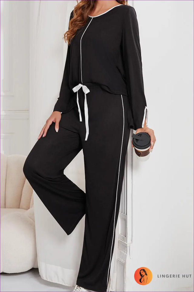 Loungewear Set with Contrast Trim - Effortless Polish