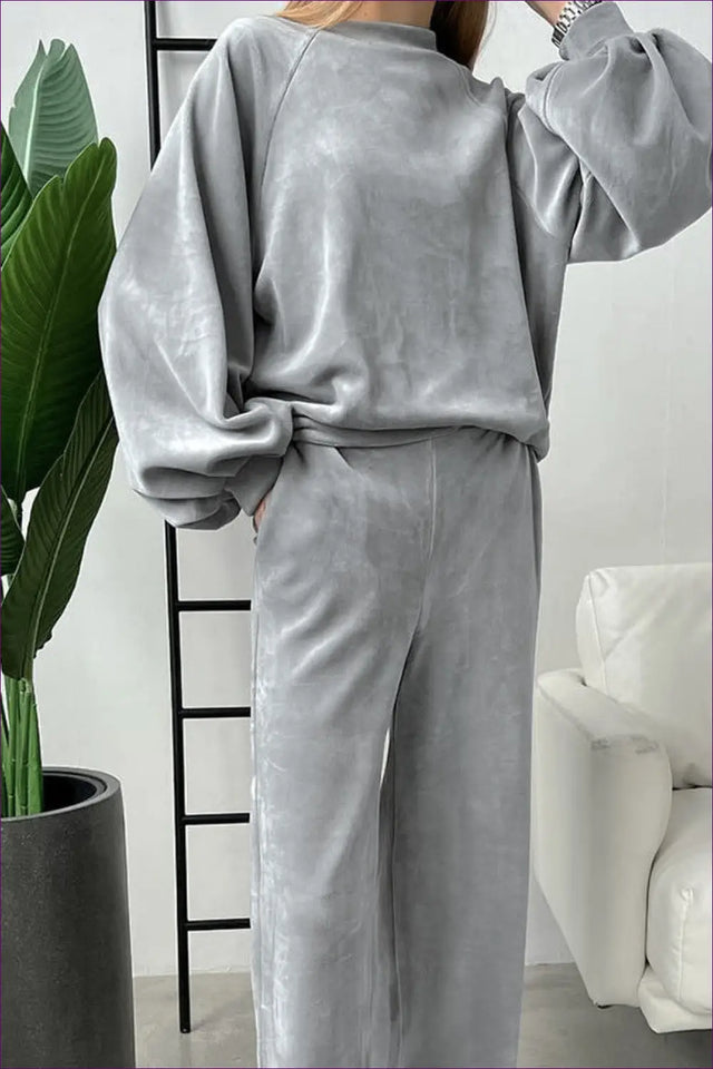 Loungewear Set with Oversized Top - Off-Duty Comfort