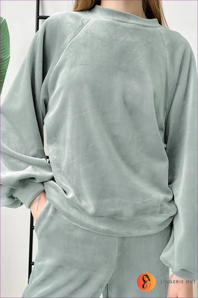 Loungewear Set with Oversized Top - Off-Duty Comfort