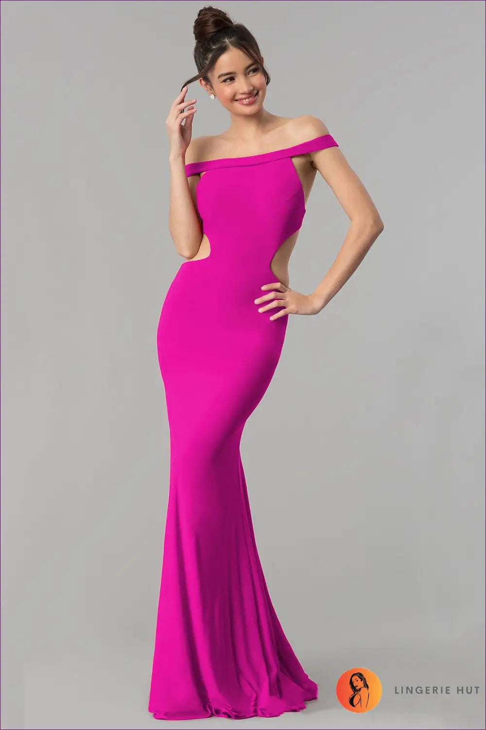 Cut-out Maxi Dress - not your Basic Black Tie Look - s / Plum Red - Dresses - Lingerie Hut - All Season • Backless