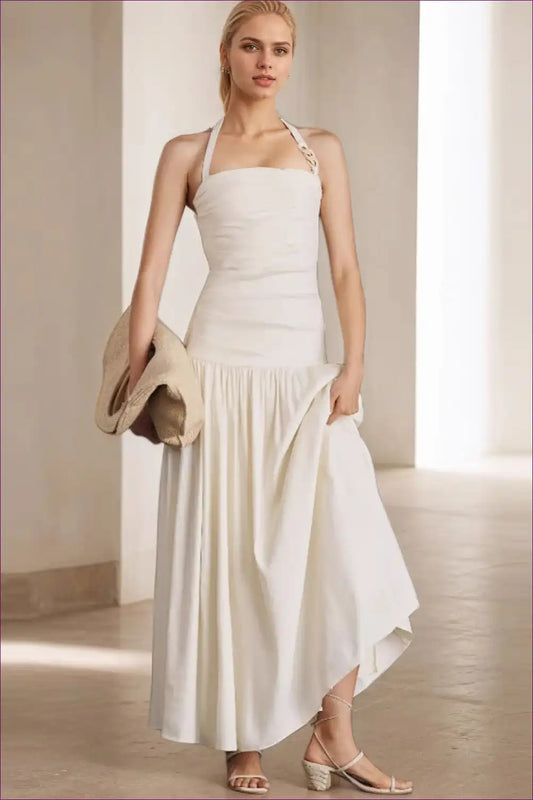 Maxi Dress with Halter Neck and Ruched Bodice - Summer Ease for Backless, Casual, Cutout, Dress, Everyday