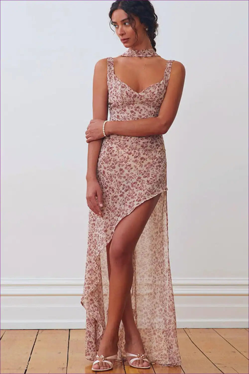 Maxi Dress with High Slit - Romantic Evenings