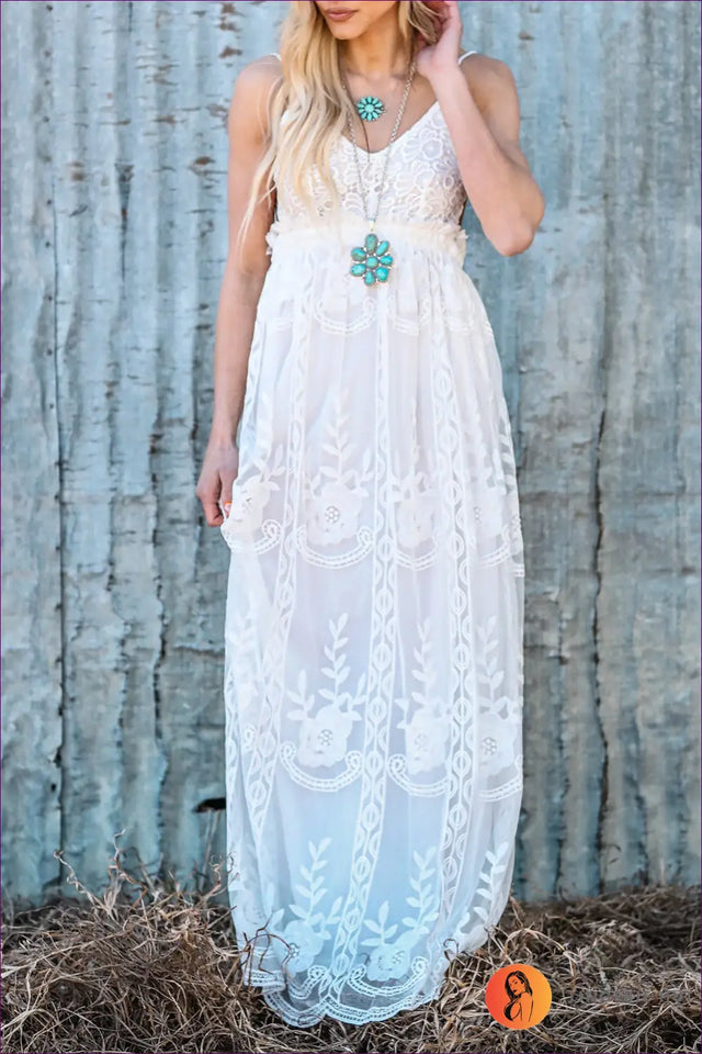 Lace Maxi Dress with Backless Detail - Effortless Boho Glamour