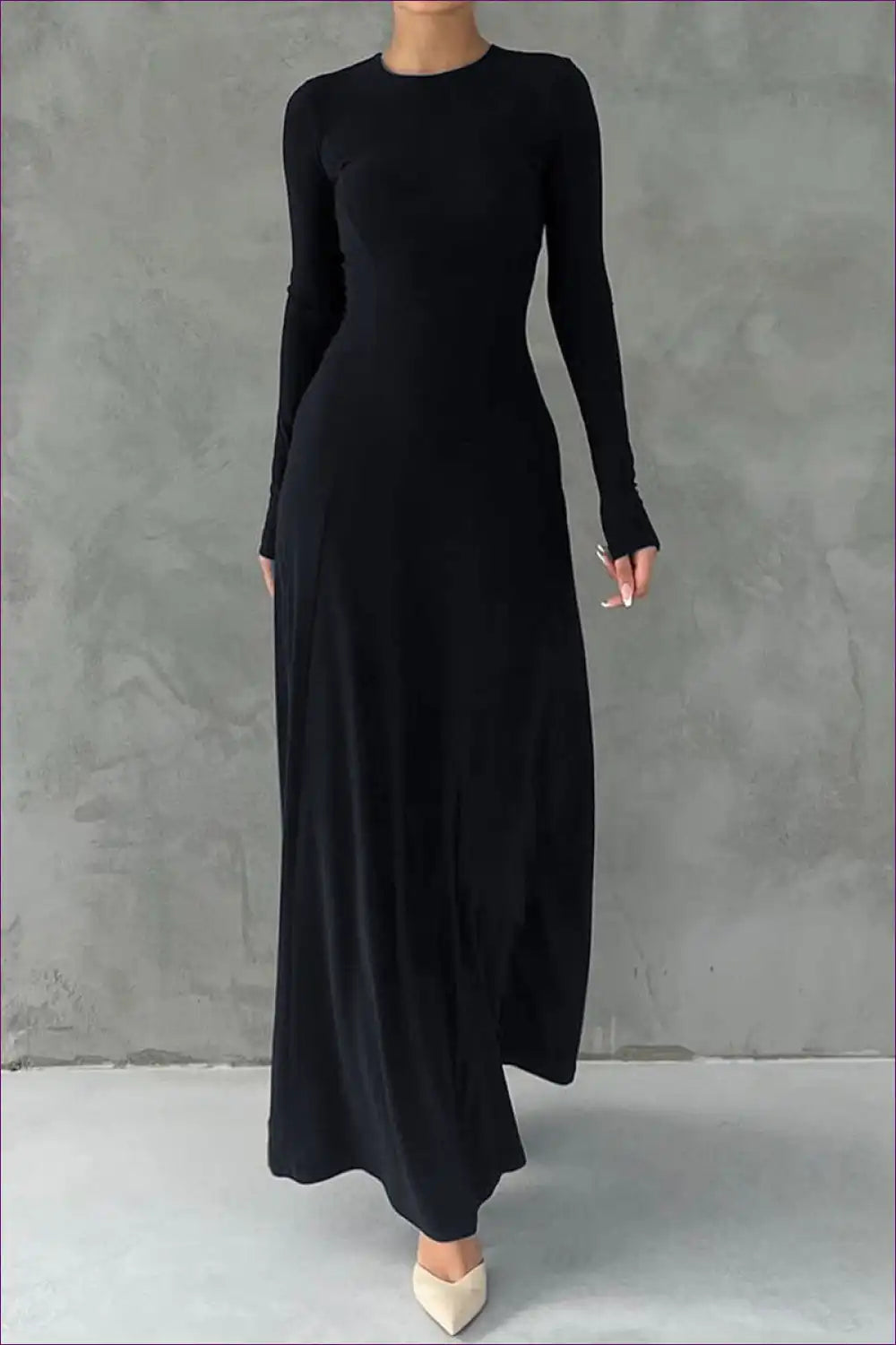 Maxi Dress with Long Sleeves - Minimalist Autumn Mood for All Season, Autumn, Bodycon, Casual,
