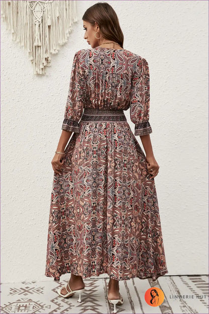 Maxi Dress with Paisley Print - Bohemian Wanderlust