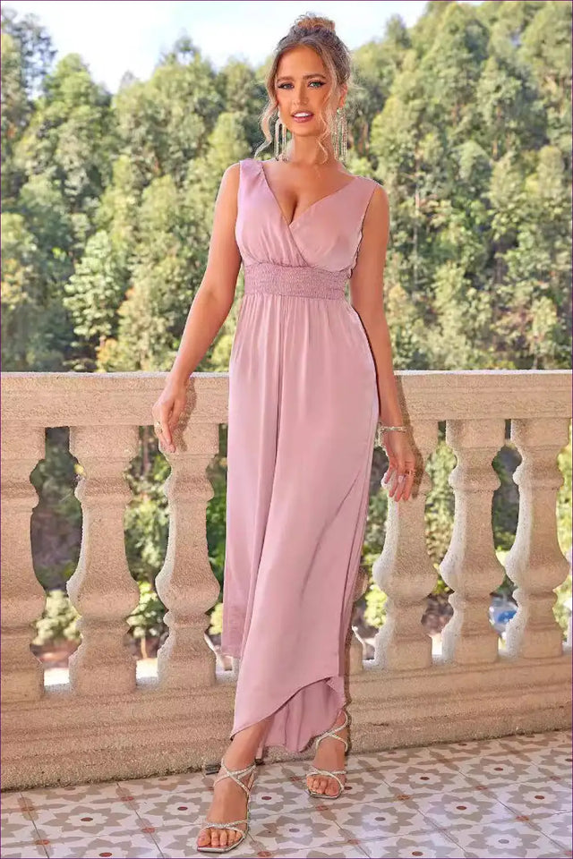 Maxi Dress with Ruched Waist - Effortless Guest Style