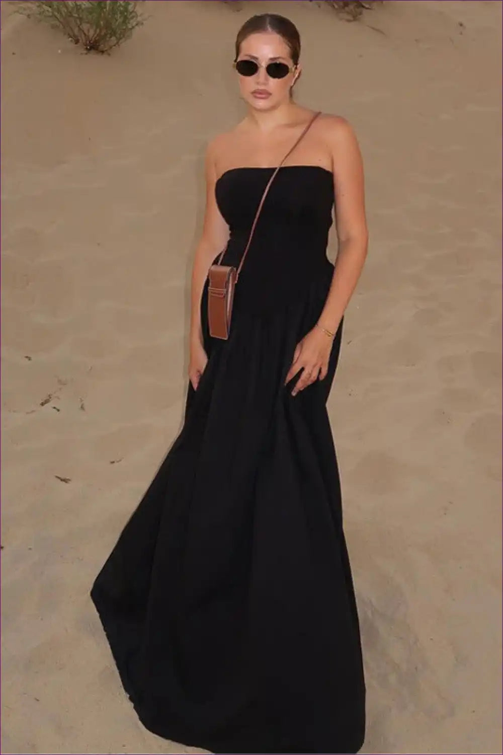 Maxi Dress with Strapless Design - Effortless Elegance for Backless, Casual, Dress, Evening Wear, Formal Wear
