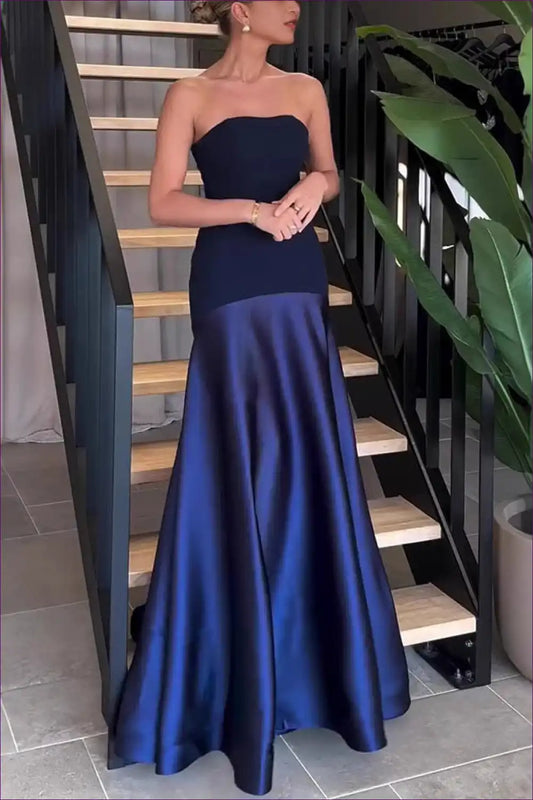 Maxi Dress with Strapless Design - Midnight Elegance for Autumn, Backless, Date Night, Dress, Evening Wear