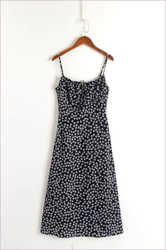 Midi Dress with Daisy Print - Countryside Charm for A-line, Boho, Casual, Cotton,