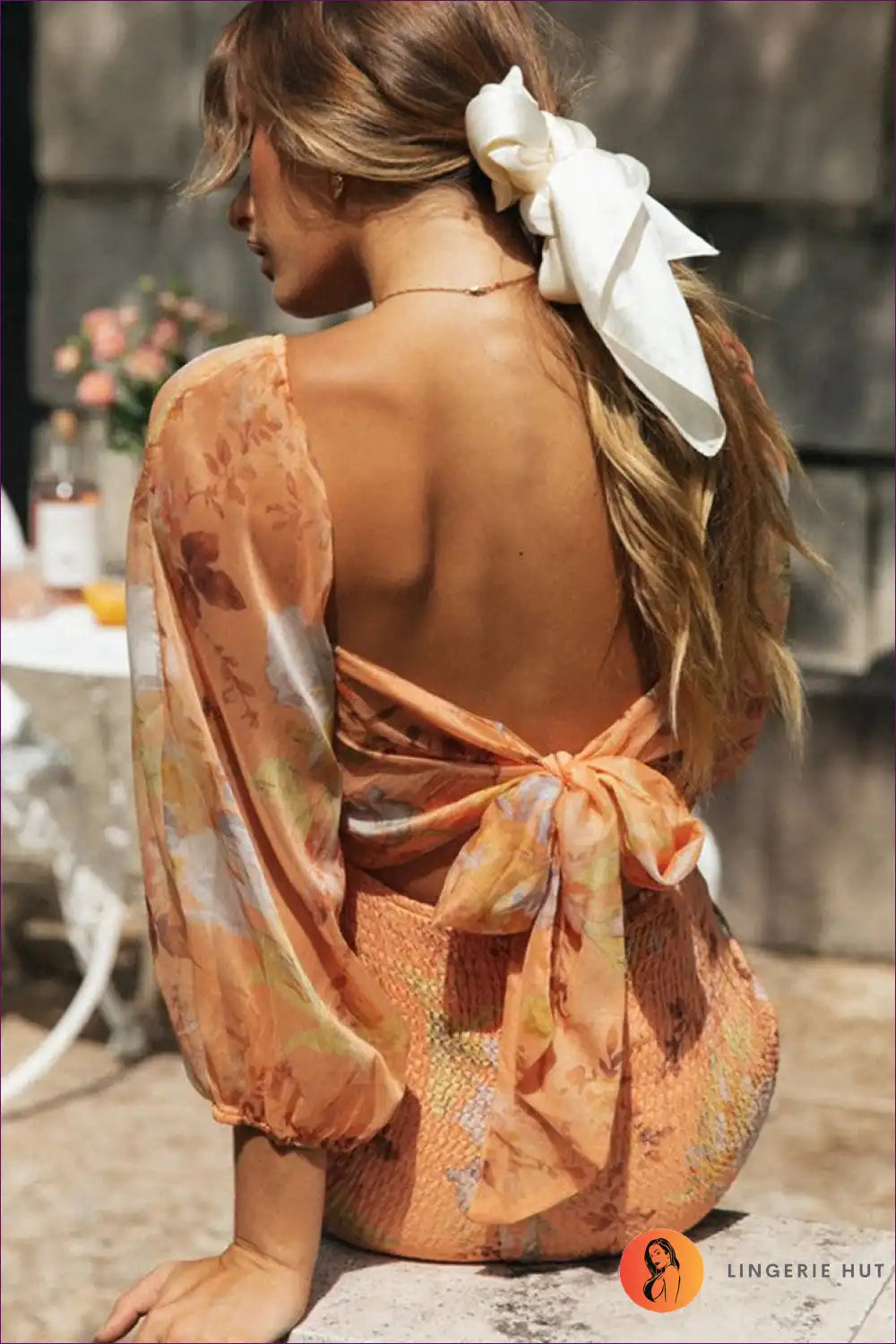 Mini Dress with Balloon Sleeves - Artistic Expression for Boho, Cutout, Dress, Floral, Glamour