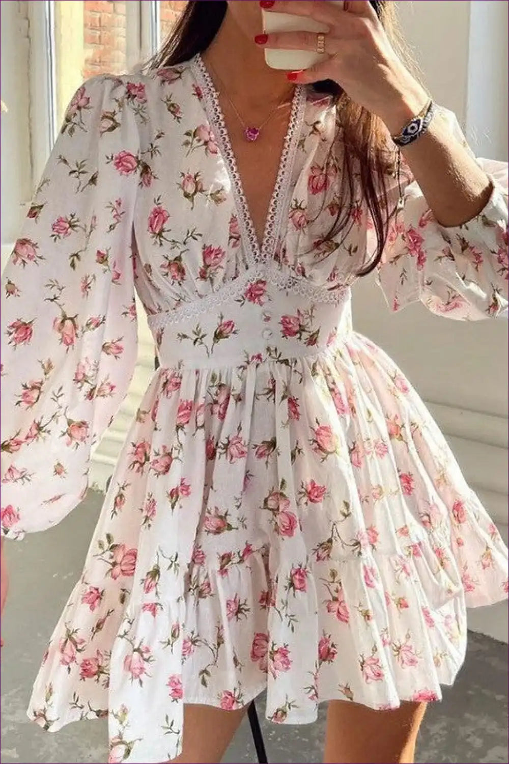 Mini Dress with Balloon Sleeves - Romantic Garden Party for A-line, Casual, Chiffon, Dress, Everyday