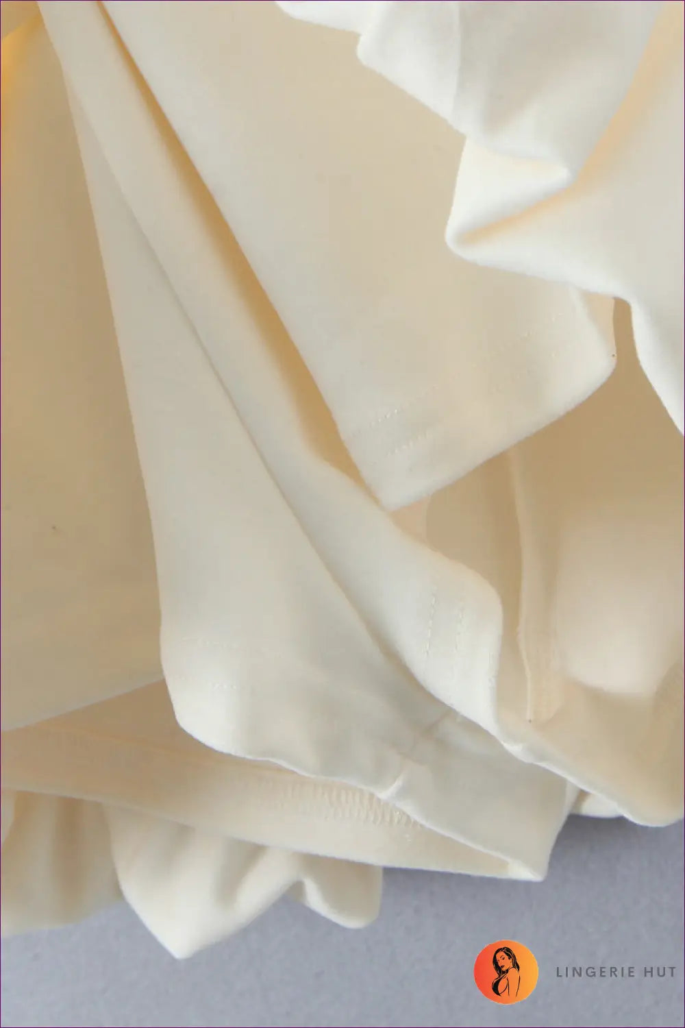A-line Mini Dress with Bow Detail - Effortless Elegance - Dresses - All Season • Autumn • Casual • Evening Wear