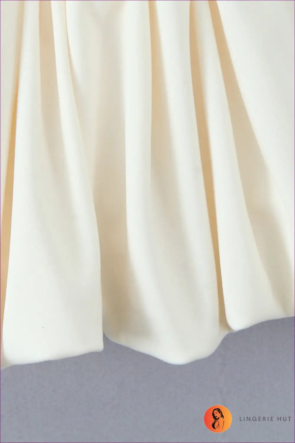 A-line Mini Dress with Bow Detail - Effortless Elegance - Dresses - All Season • Autumn • Casual • Evening Wear
