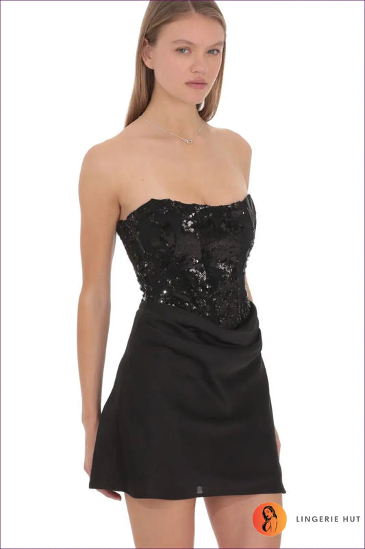 Mini Dress with Sequin Bodice - Night out Glamour - Xs / Black - Dresses - Lingerie Hut - All Season • Bodycon