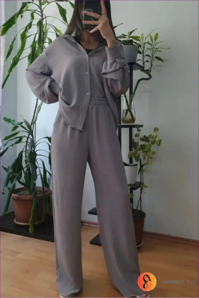 Co Ord Set with Wide-Leg Trousers - Polished Comfort