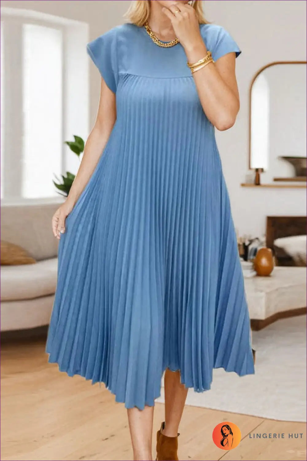 Pleated Maxi Dress with Cap Sleeves - Understated Glamour - s / Skyblue - Dresses - A-line • A-line Dress • Clothing
