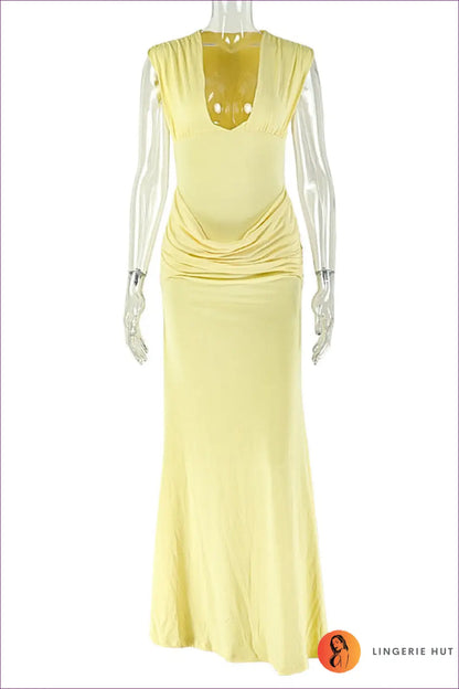 Pleated Sheath Dress with V-neck Detail - Effortless Elegance - s / Yellow - Casual • Everyday • just in - Lingerie Hut