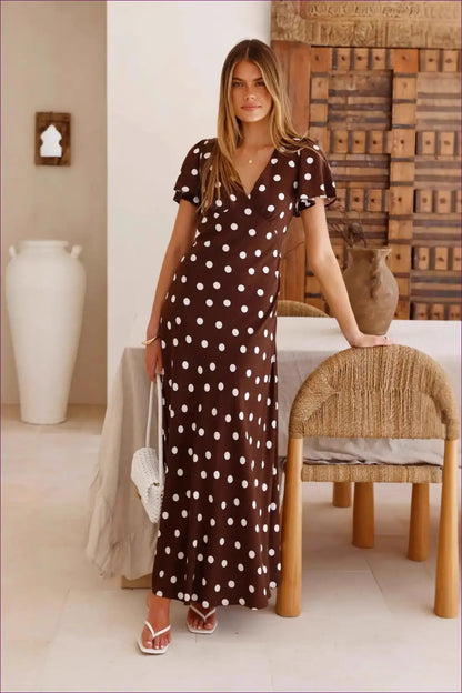 Polka Dot Maxi Dress with V-neck - Effortless Summer Days for A-line, Casual, Everyday, just In,