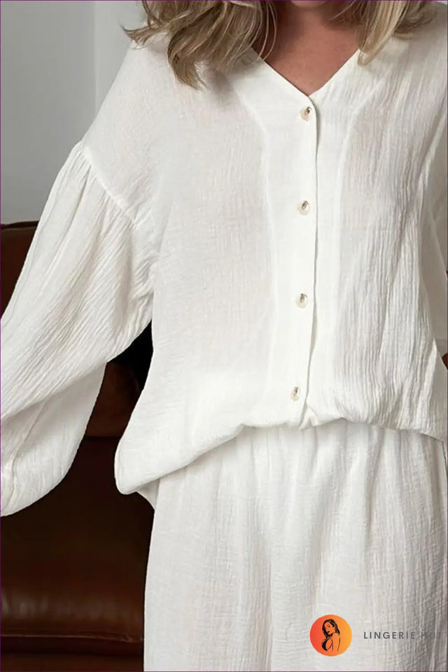 Pyjama Set with Flared Sleeves - Romantic Evenings