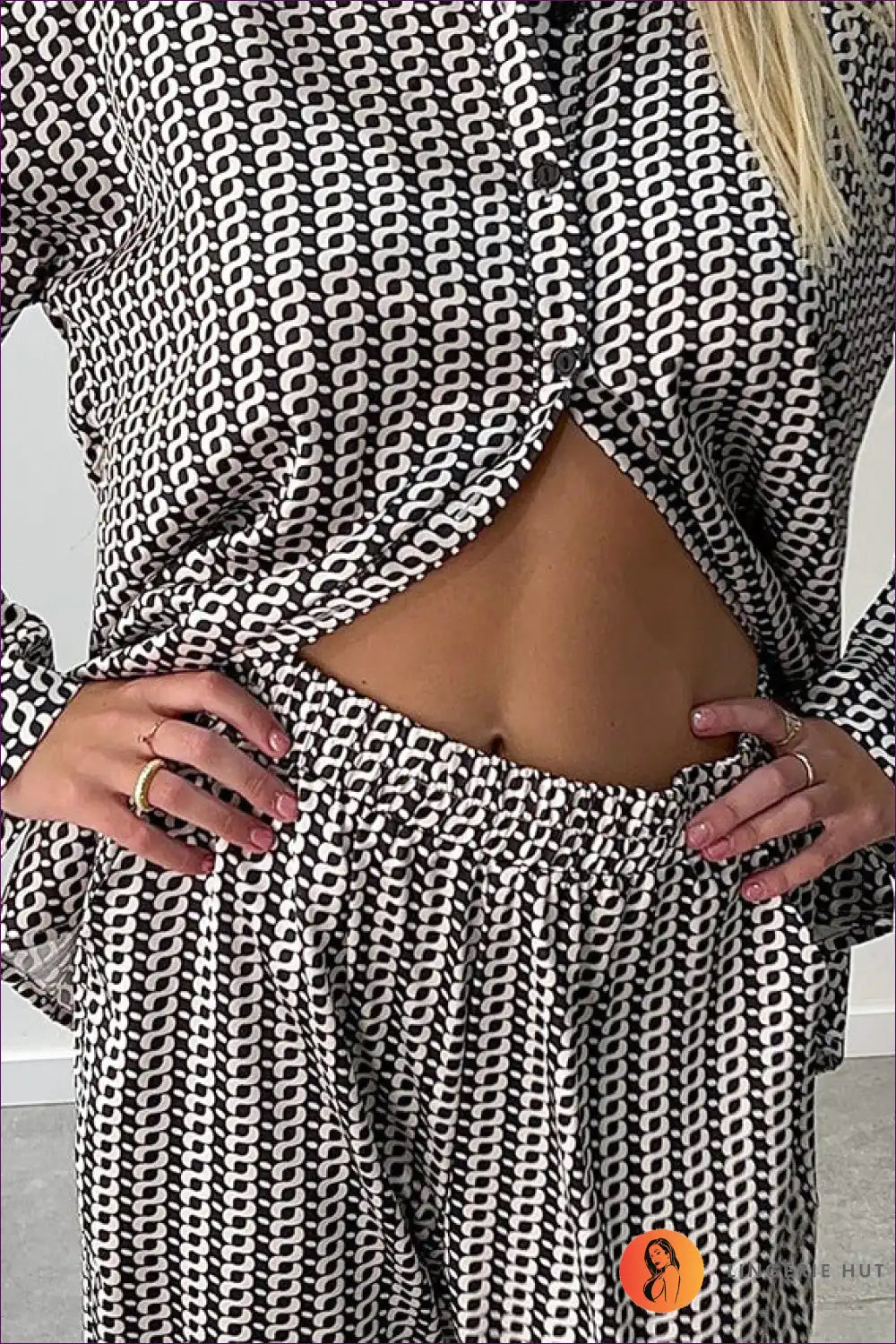 Pyjama Set with Geometric Print - Modern Comfort for All Season, Casual, Everyday, just In, Loungewear