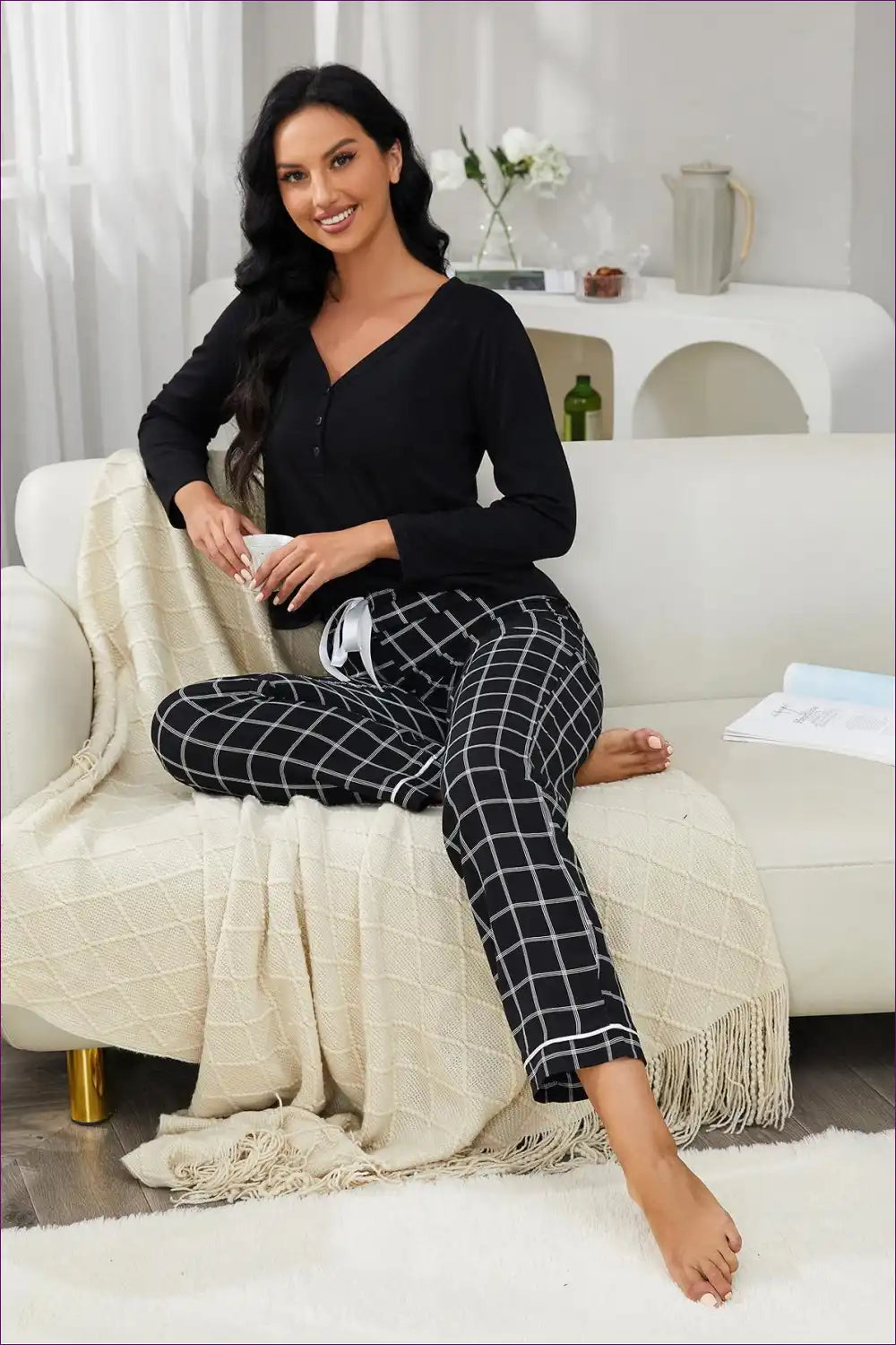 Pyjama Set with Grid Pattern - Modern Evening Ritual for All Season, Casual, Everyday, just In, Loungewear