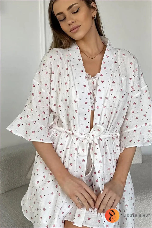 Three-Piece Pyjama Set with Robe - Effortless Night In Mood