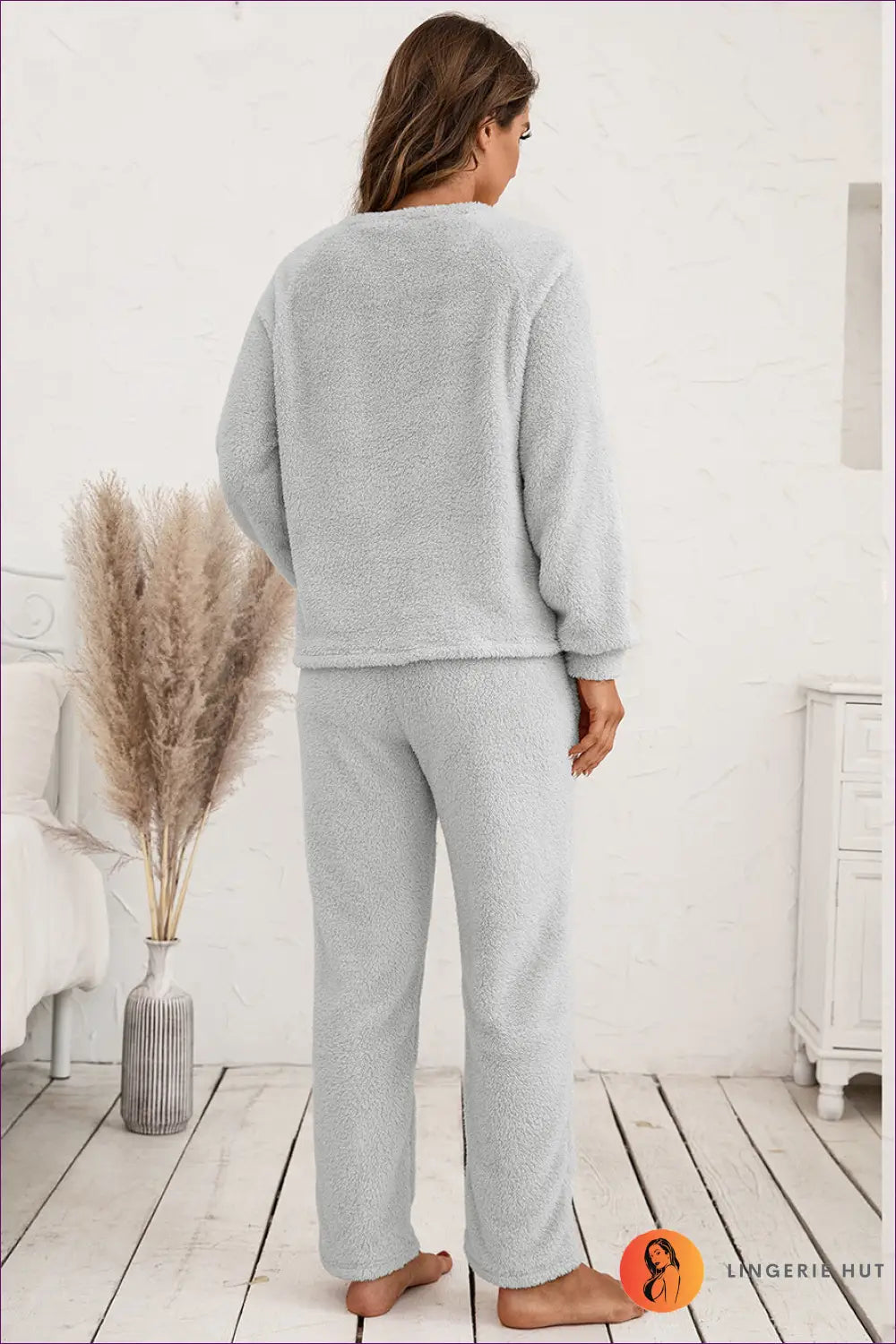 Pyjama Set with Shorts and Tie Detail - Off-duty Comfort - Loungewear - Lingerie Hut - Casual • Cotton • Everyday