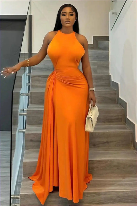 Ruched Fitted Waist Maxi Dress for Summer Days - Sleek Ease A-line, Backless, Casual, Dresses, Everyday