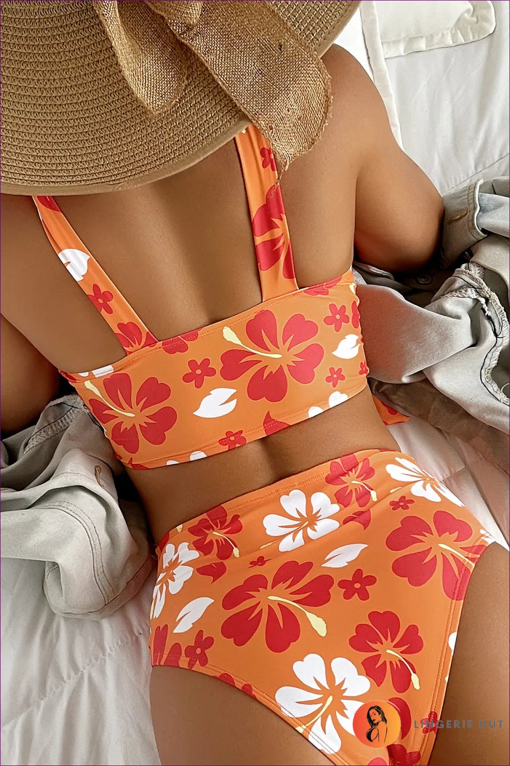 Turn Heads With Our Seductive Lace Print Backless High-waist Sexy Bikini. Perfect For Showcasing Your