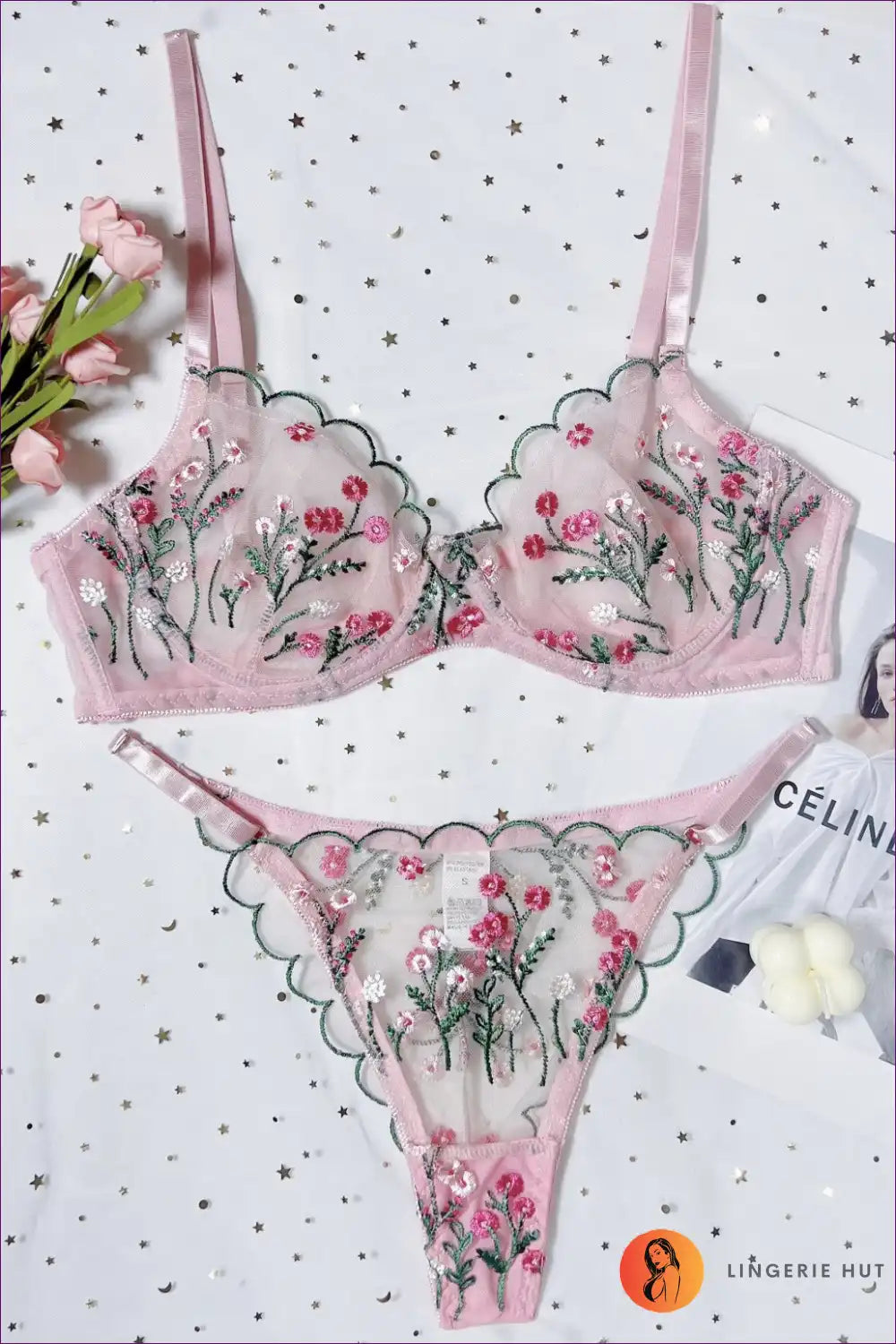 Elegant Diva, Embrace Allure With The Sensual Floral Pattern And Intricate Embroidery! Captivate Luxurious