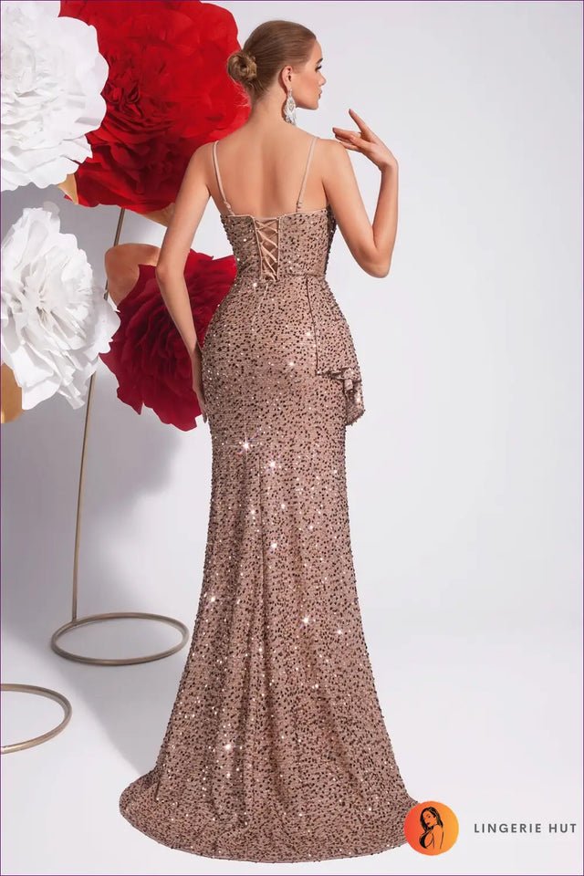 Sequin Maxi Dress with Sweetheart Neck and High Slit - Luxe Evening Spark