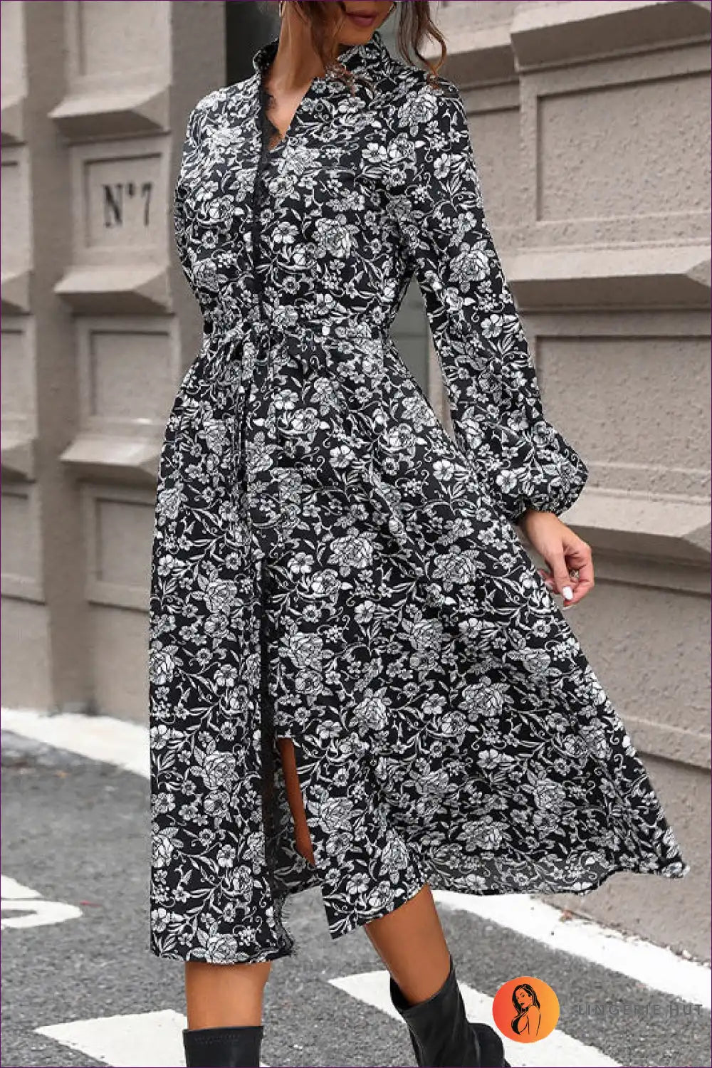 Shirt Dress with Stand Collar and Lace Patchwork - Effortless City Style for A-line, All Season, Dress,