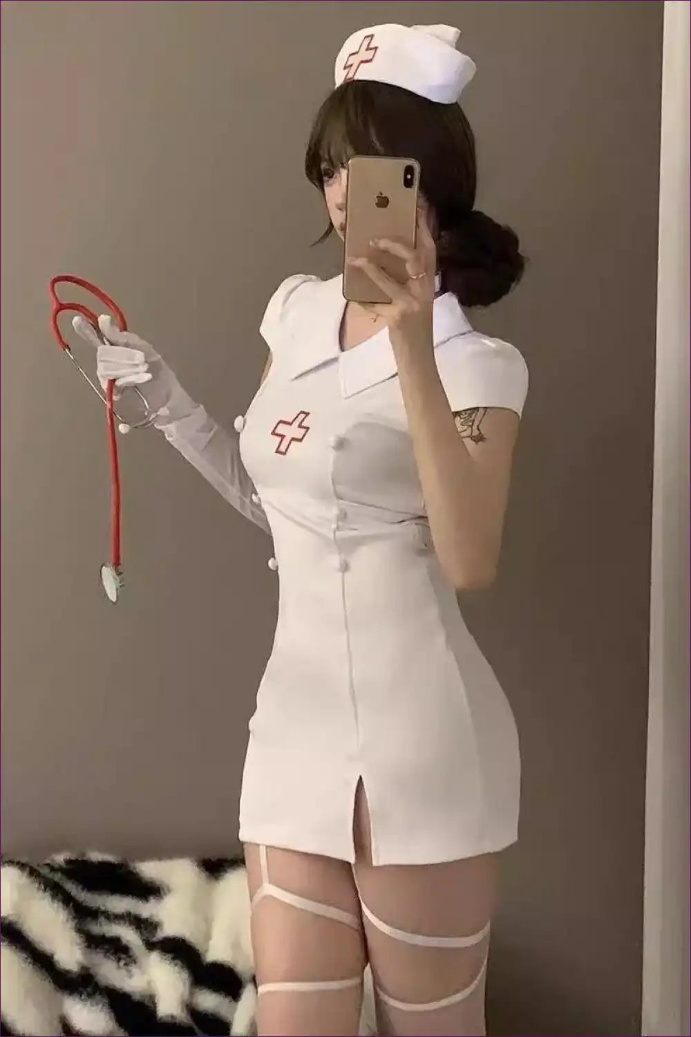 Short Sleeve Nurse Uniform Costume with Polo Collar - Classic Cosplay for All Season, Boudoir, Clubwear,