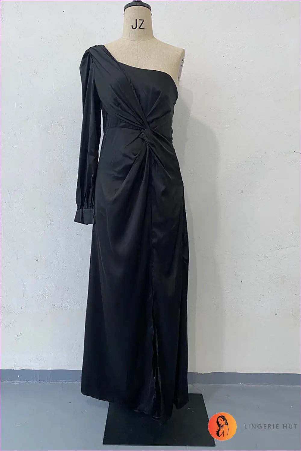 One Shoulder Maxi Dress with Side Slit - Effortless Elegance - s / Black - Dresses - Lingerie Hut - A-line • Autumn