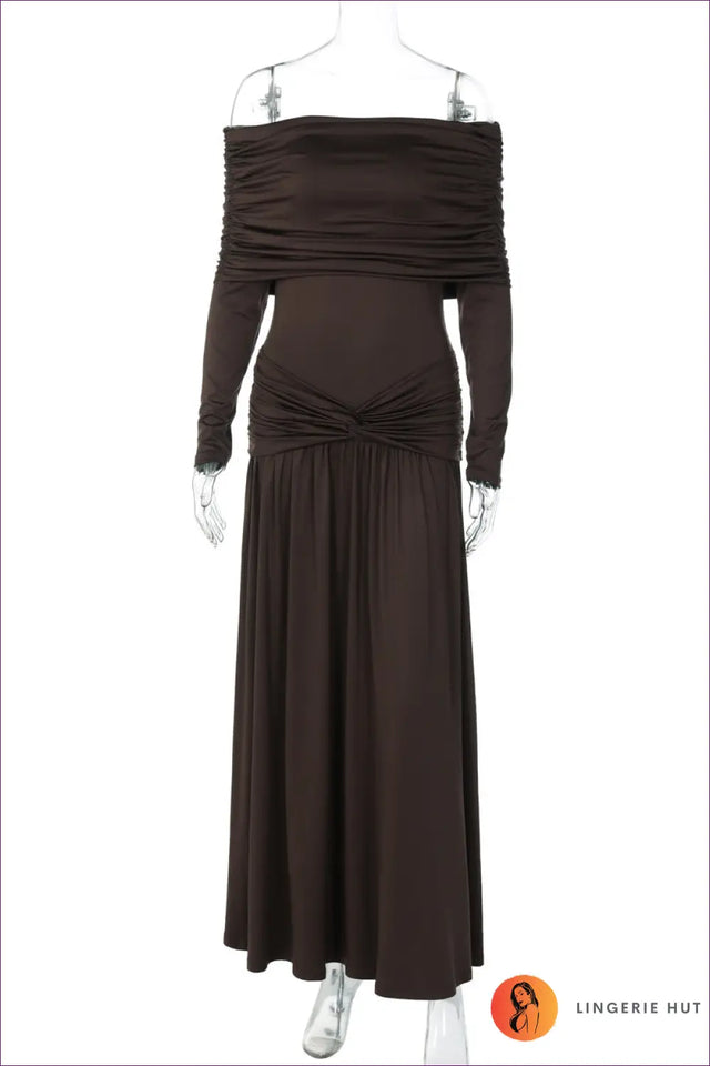 Off Shoulder Pleated Maxi Dress - Effortless Day Elegance