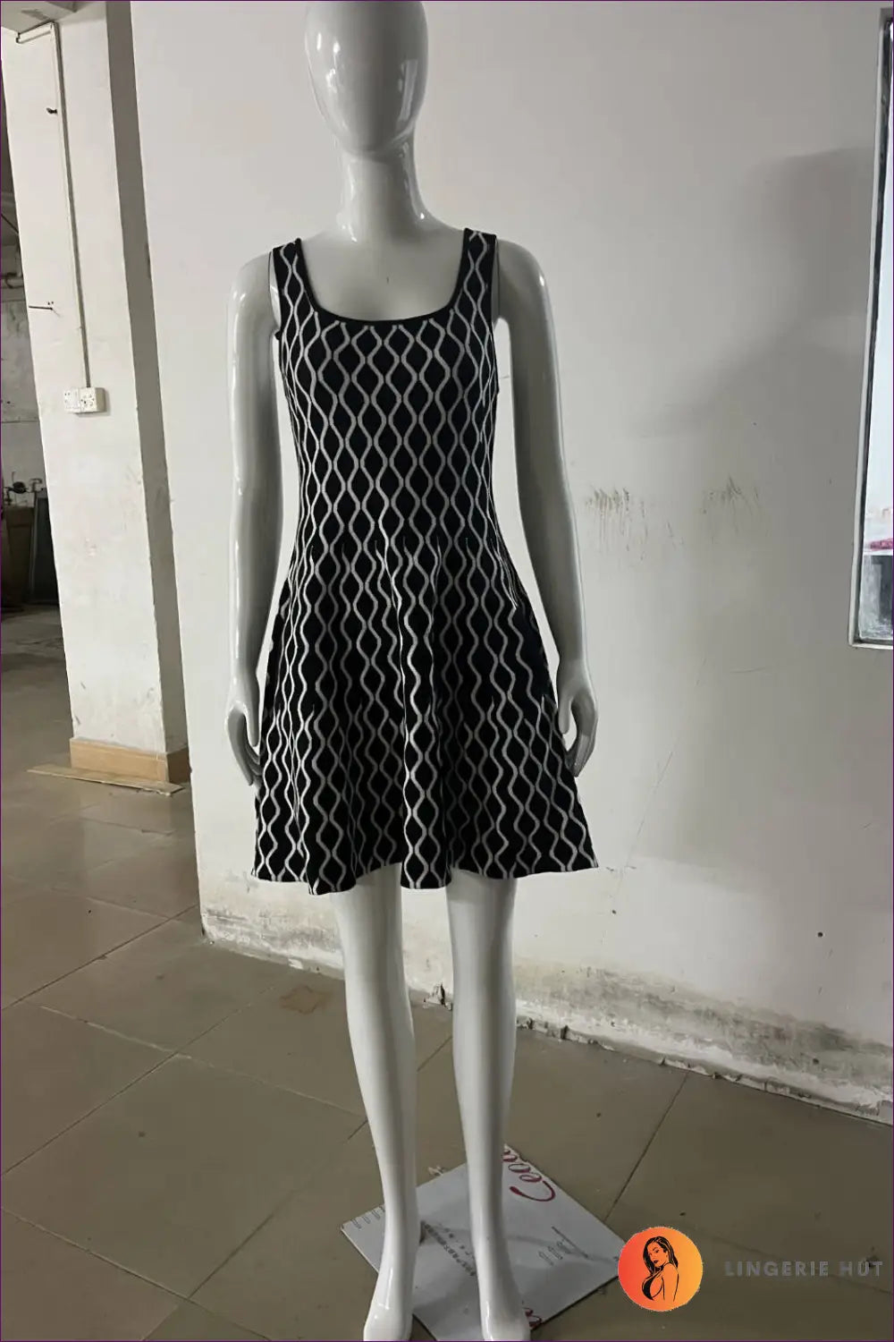 Skater Mini Dress with Geometric Print - Effortless Daytime Cool - s / Black - Dresses - Lingerie Hut - A-line • Casual