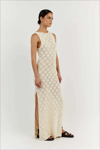 Slim Fit Split Maxi Dress - Holiday Evening Essential - s / Apricot - Dresses - Casual • Clothing • Glamour • Lingerie