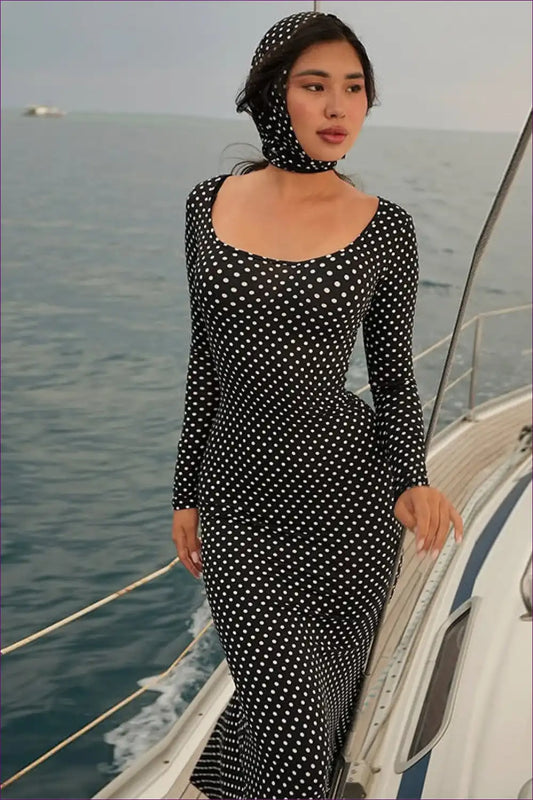 Slim Polka Dot Maxi Dress with Long Sleeves - Everyday Elegance for Autumn, Bodycon, Casual, Everyday,